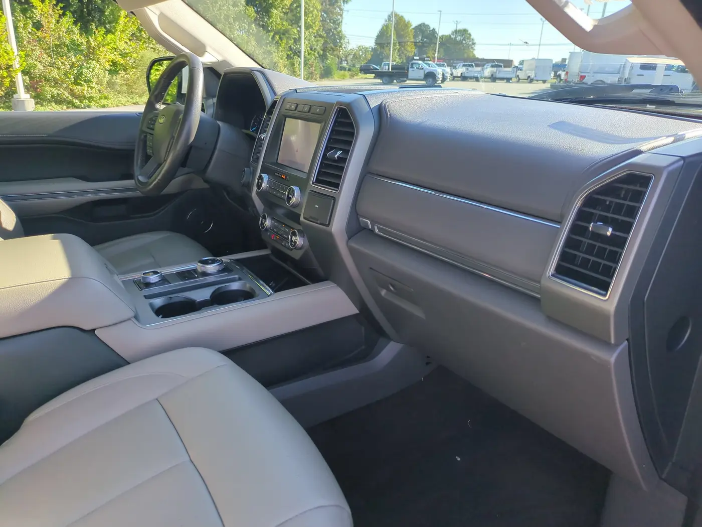 2020 Ford Expedition - $22,900