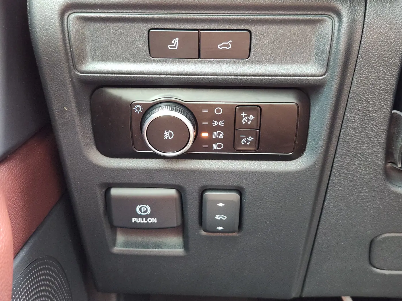 2023 Ford Expedition - $34,408