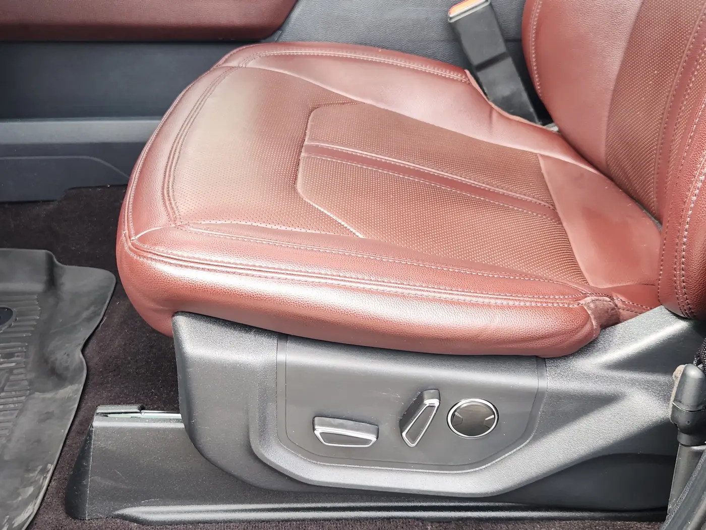 2023 Ford Expedition - $34,408