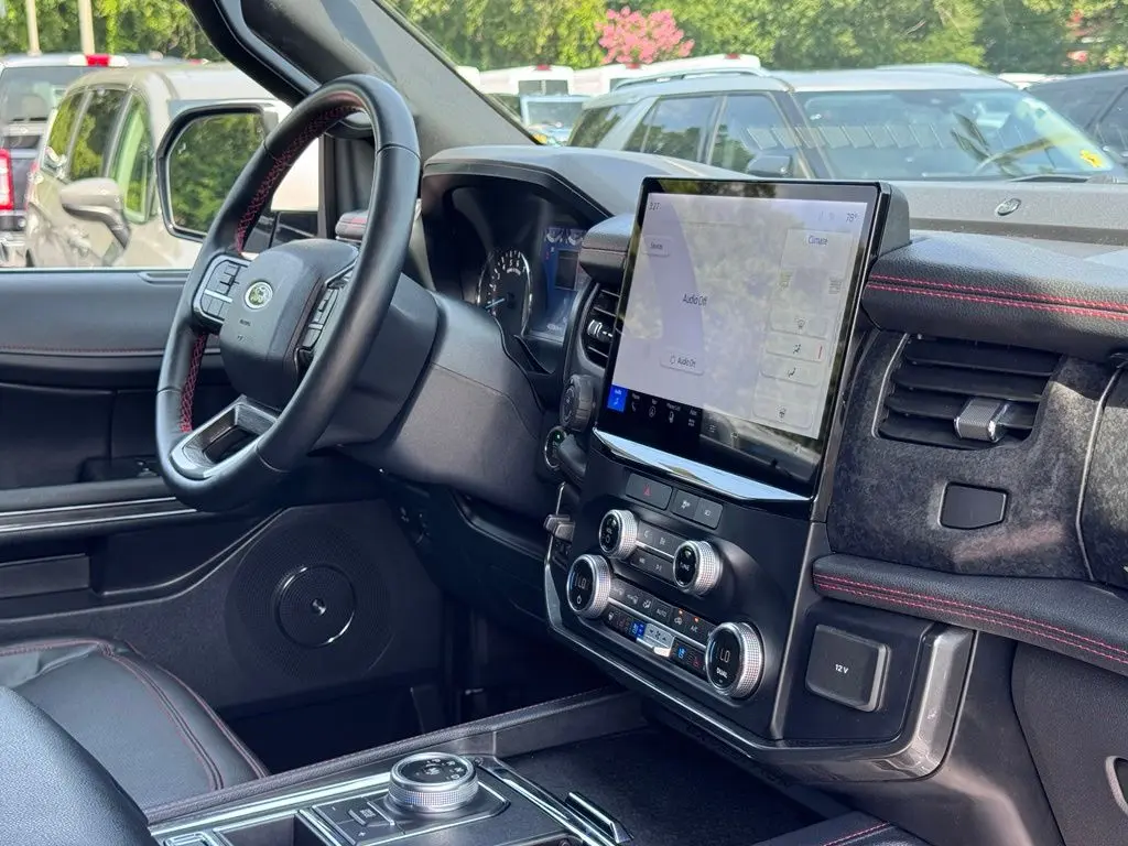 2023 Ford Expedition - $47,000