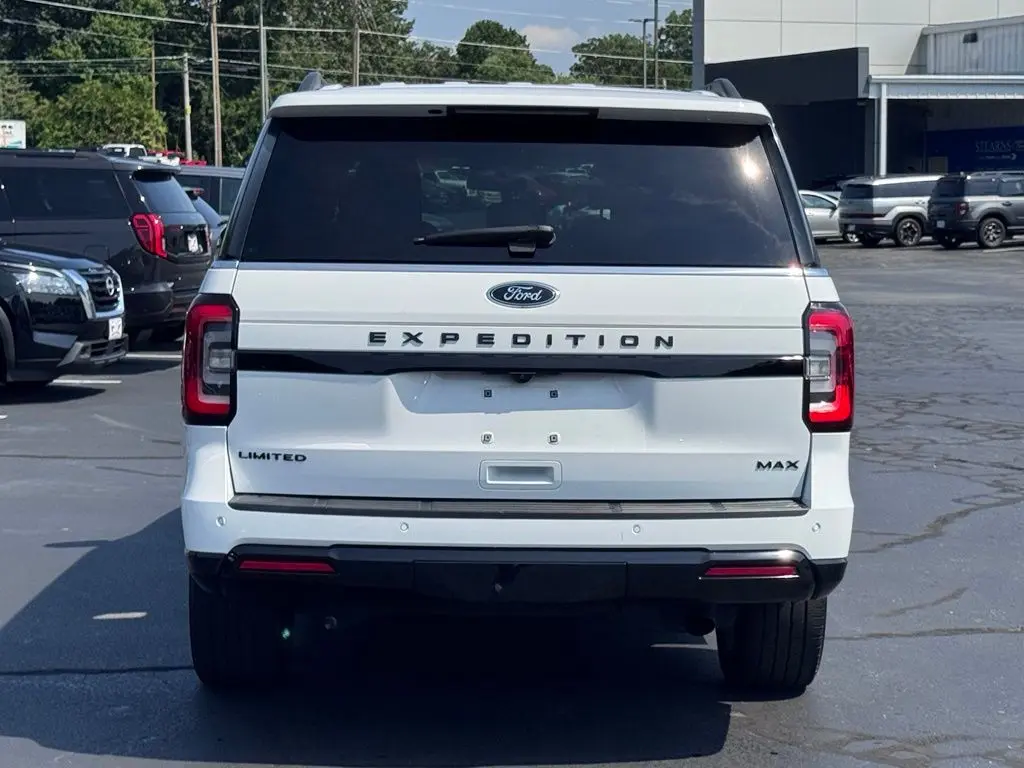 2023 Ford Expedition - $47,000