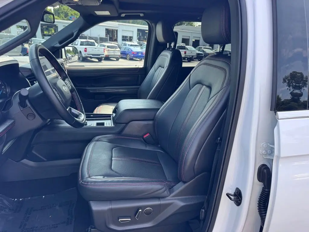2023 Ford Expedition - $47,000