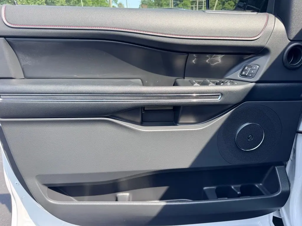 2023 Ford Expedition - $47,000