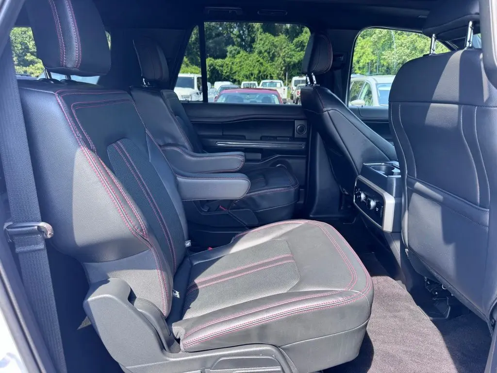 2023 Ford Expedition - $47,000