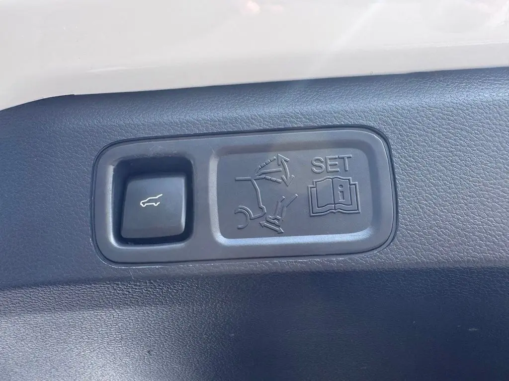 2023 Ford Expedition - $47,000