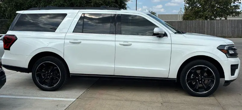 2023 Ford Expedition - $41,981