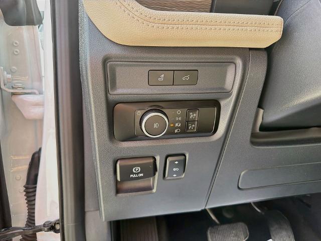 2023 Ford Expedition - $34,680