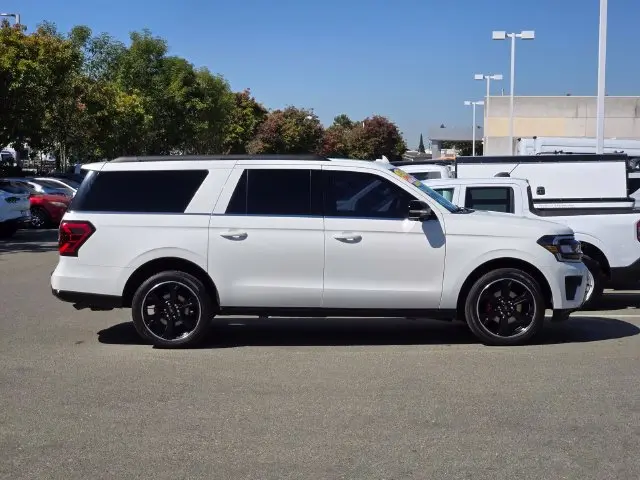 2023 Ford Expedition - $45,881