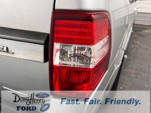 2017 Ford Expedition - $9,987