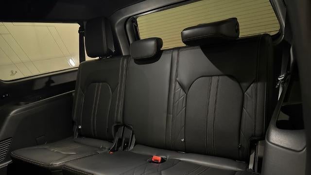2024 Ford Expedition MAX Platinum