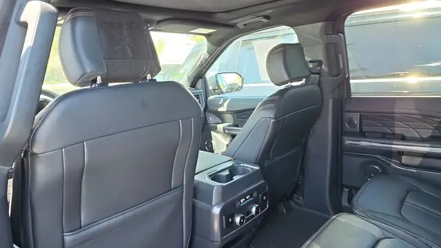 2024 Ford Expedition MAX Platinum