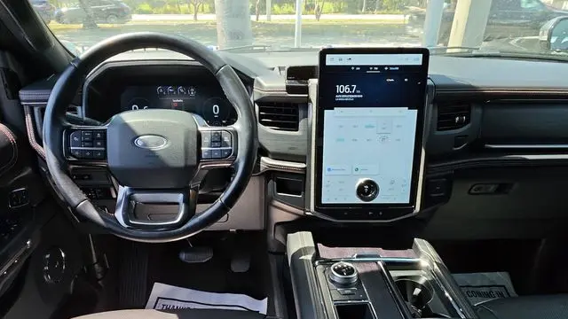 2024 Ford Expedition MAX Platinum