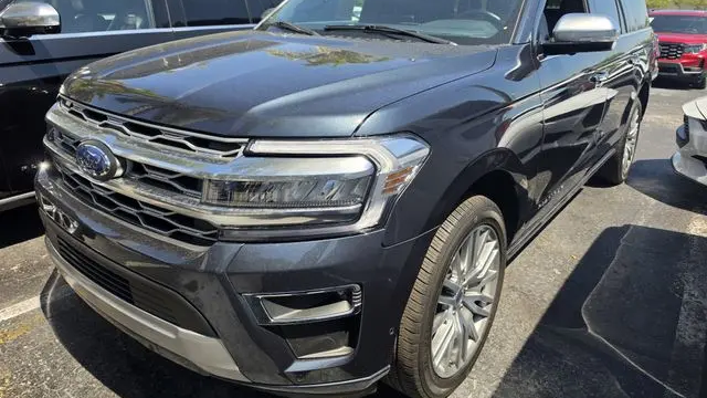 2024 Ford Expedition MAX Platinum