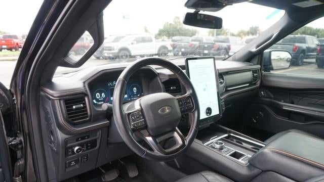 2023 Ford Expedition MAX Platinum