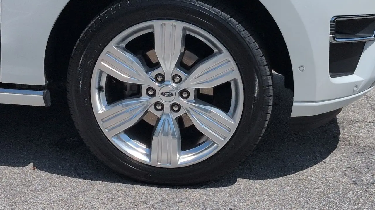 2024 Ford Expedition MAX Platinum
