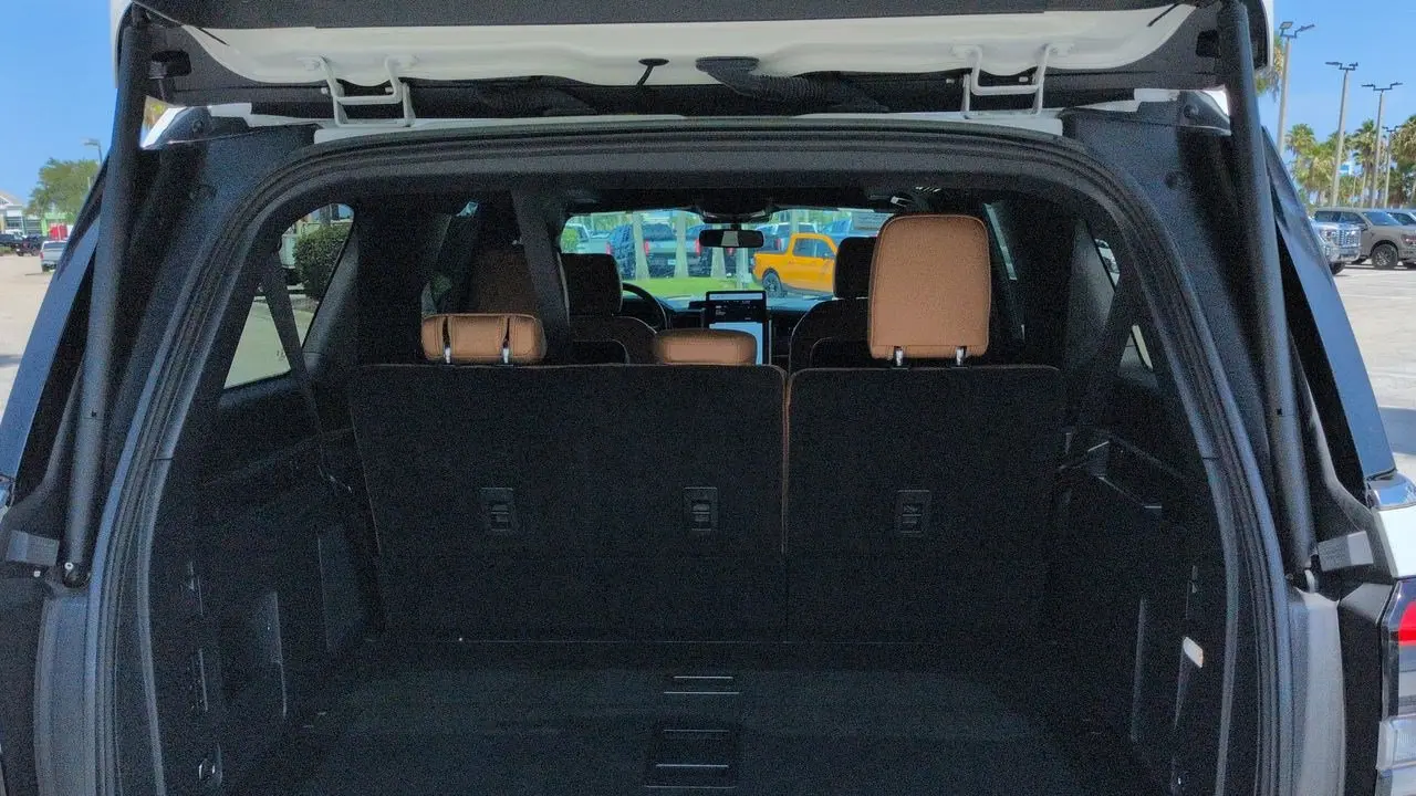 2024 Ford Expedition MAX Platinum