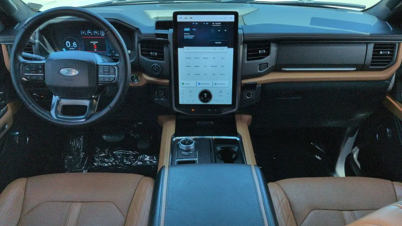 2024 Ford Expedition MAX Platinum