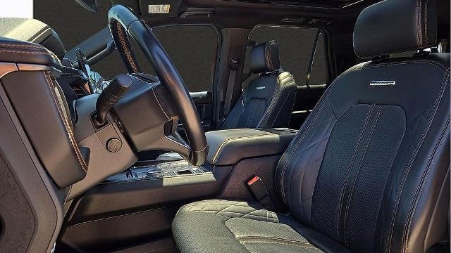 2022 Ford Expedition MAX Platinum