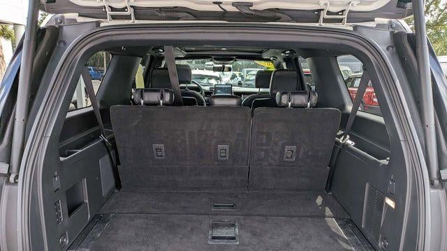 2022 Ford Expedition MAX Platinum