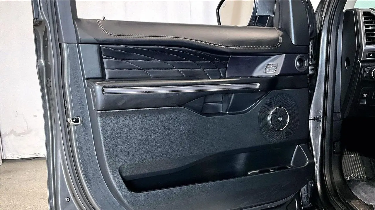 2021 Ford Expedition MAX Platinum