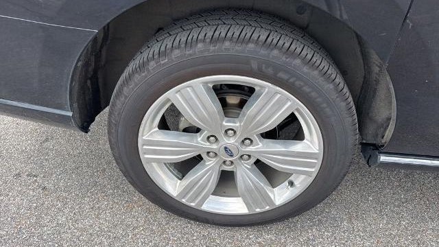 2023 Ford Expedition MAX Platinum
