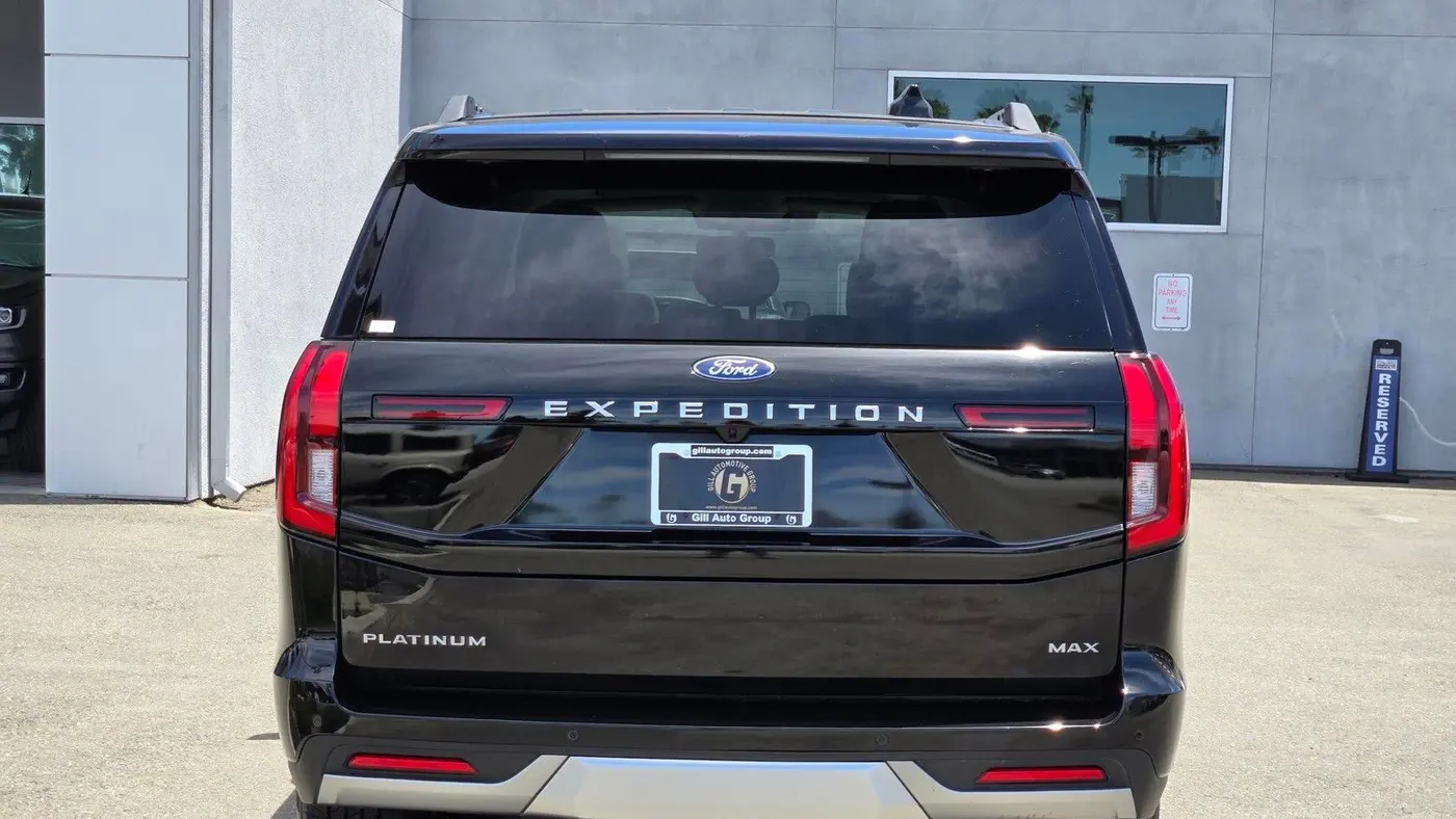 2025 Ford Expedition MAX Platinum