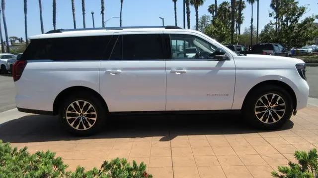 2025 Ford Expedition MAX Platinum