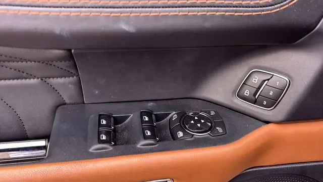 2023 Ford Expedition MAX Platinum