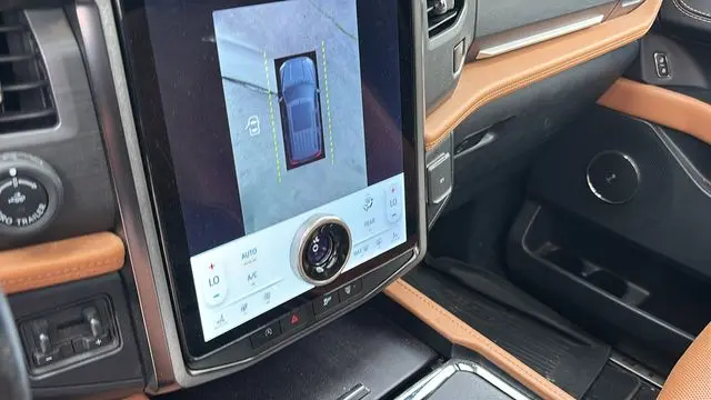 2023 Ford Expedition MAX Platinum