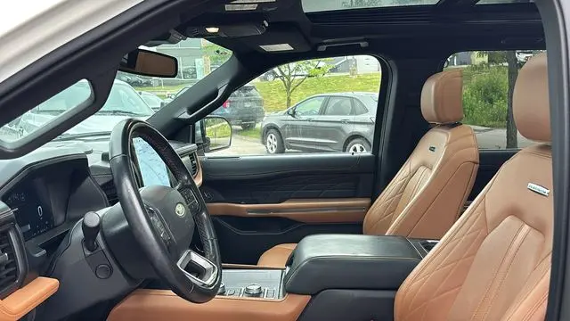 2023 Ford Expedition MAX Platinum