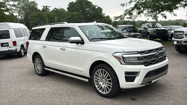 2023 Ford Expedition MAX Platinum