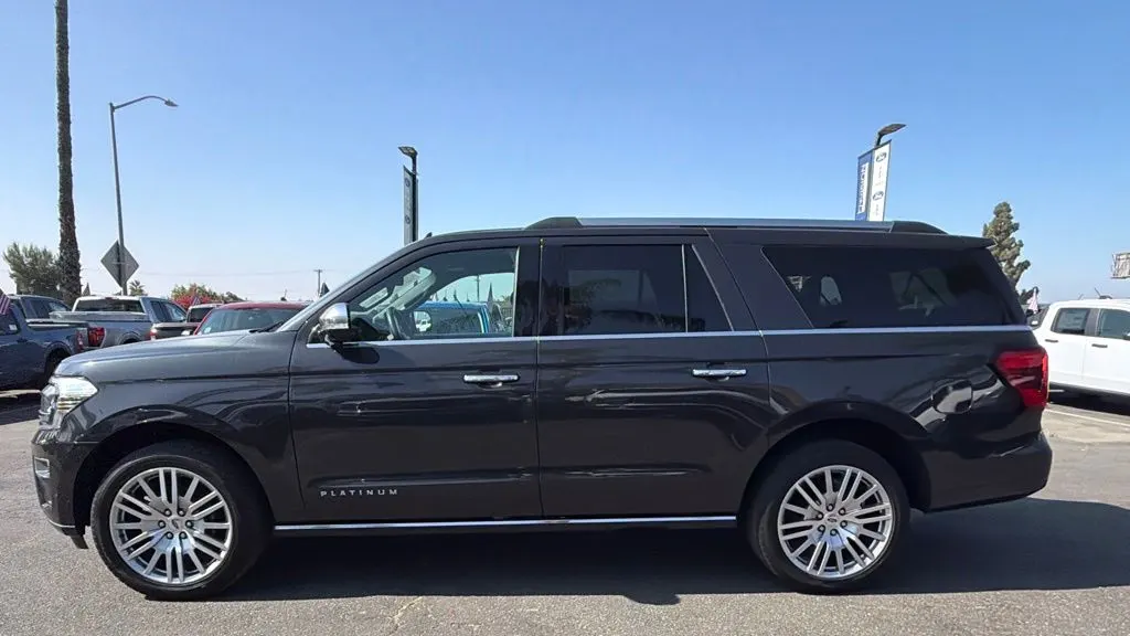 2024 Ford Expedition MAX Platinum