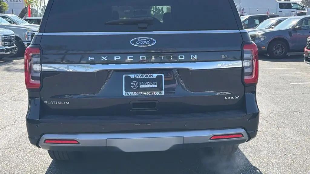 2024 Ford Expedition MAX Platinum