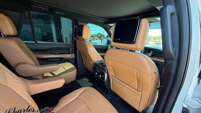 2024 Ford Expedition MAX Platinum