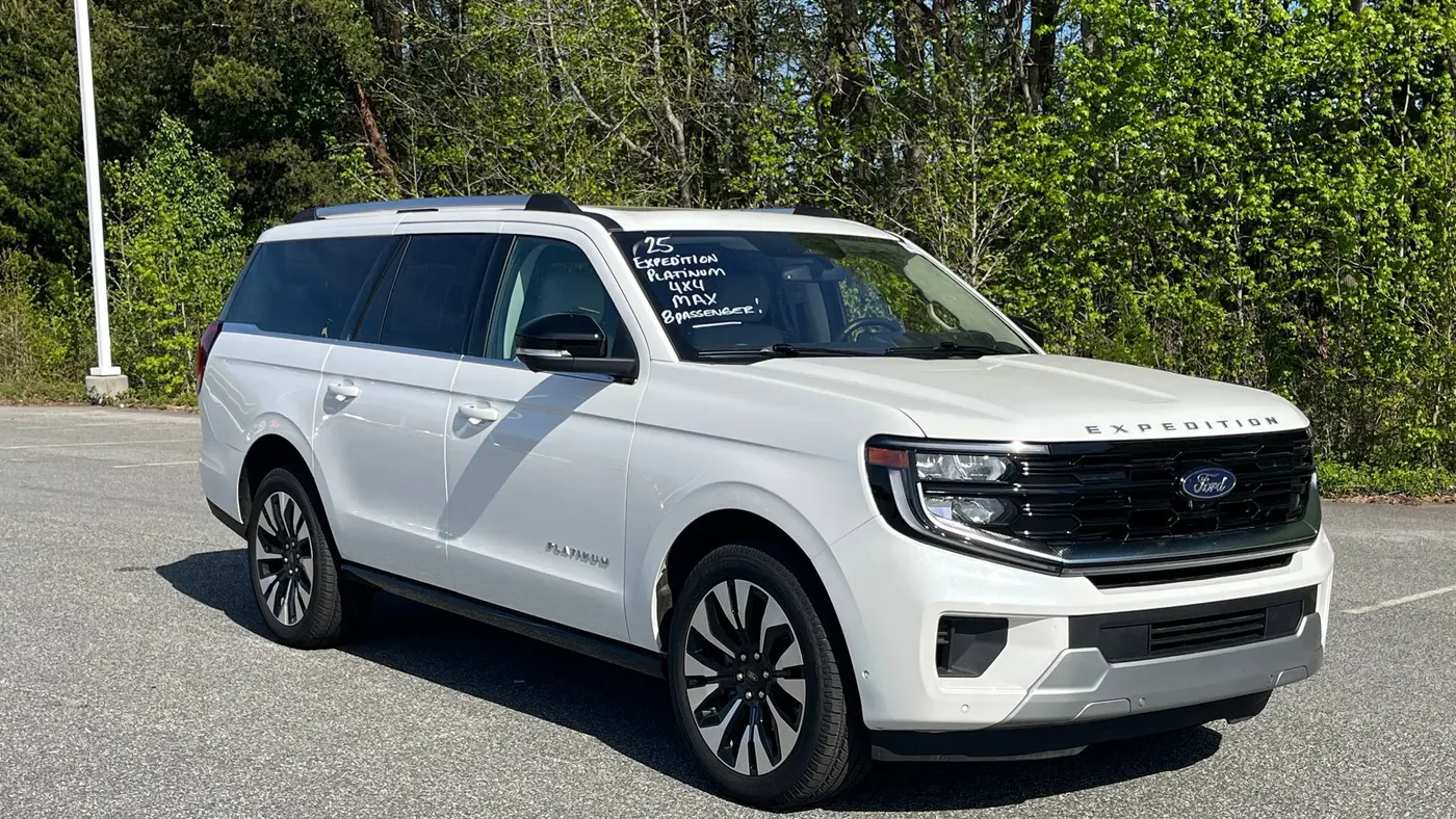 2025 Ford Expedition MAX Platinum