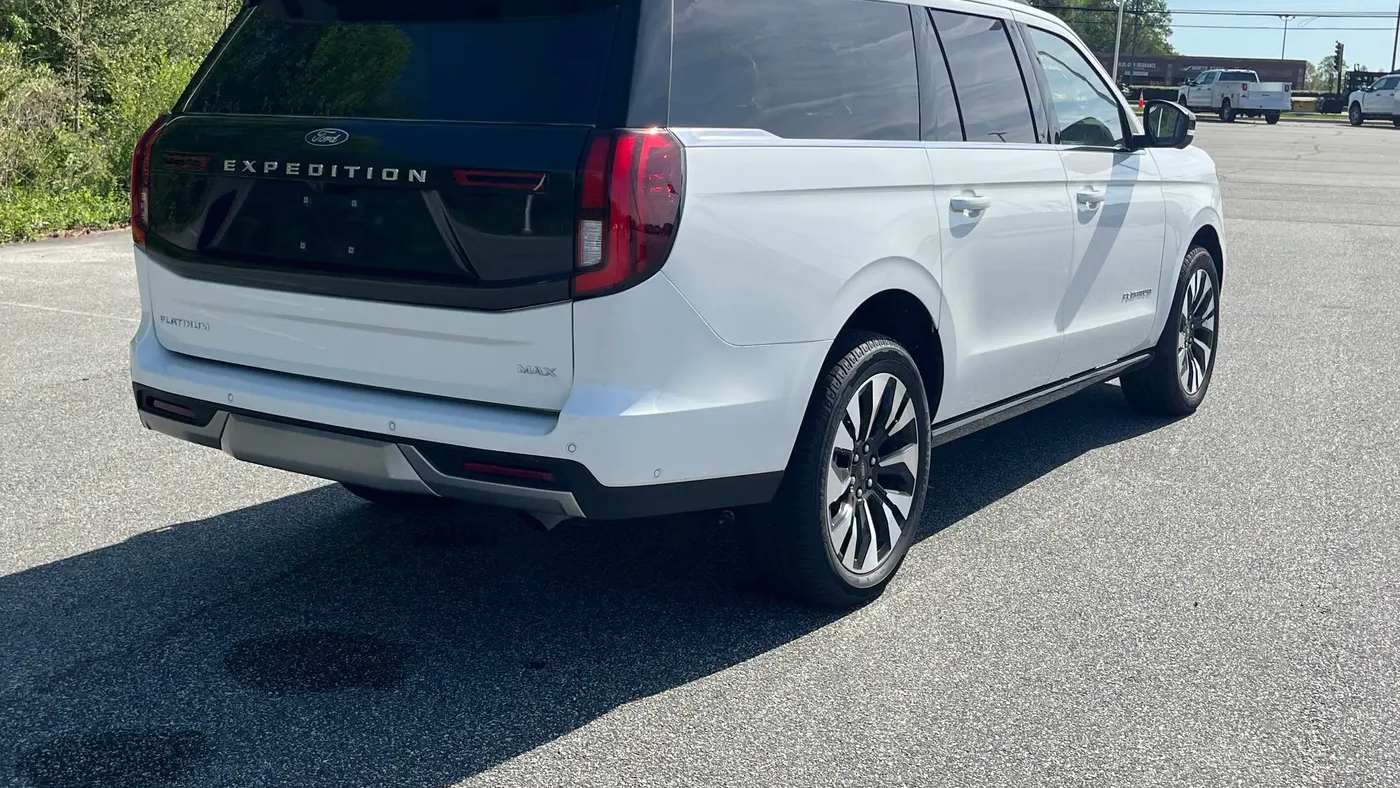 2025 Ford Expedition MAX Platinum