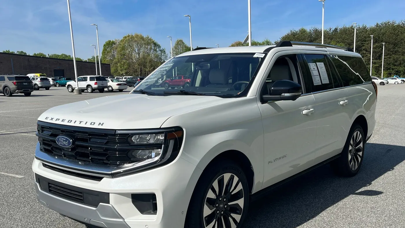 2025 Ford Expedition MAX Platinum