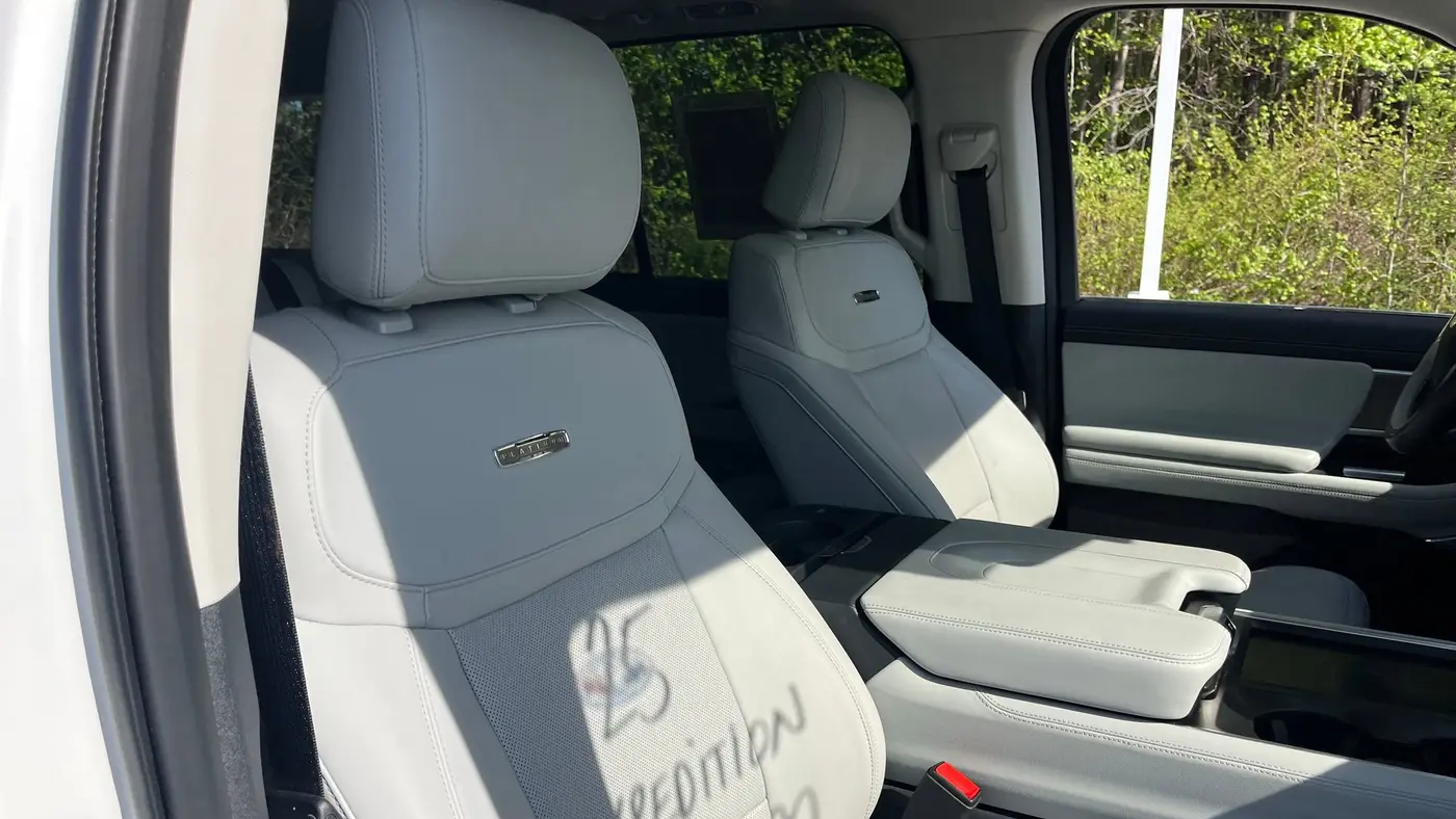 2025 Ford Expedition MAX Platinum