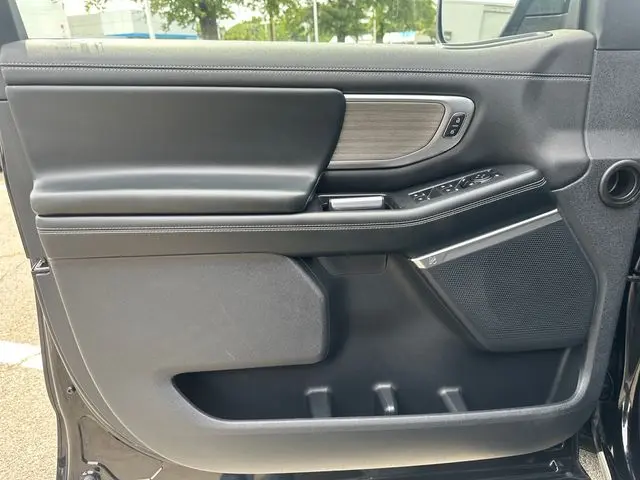 2025 Ford Expedition - $66,600