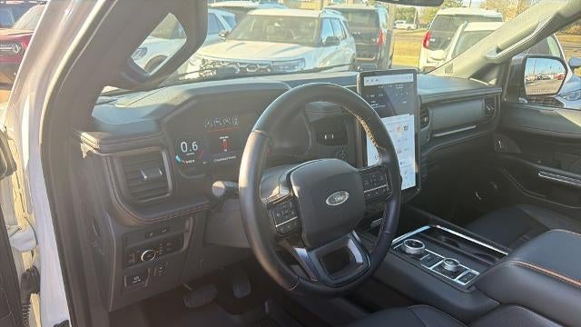 2023 Ford Expedition MAX Platinum
