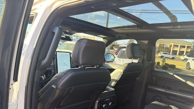2023 Ford Expedition MAX Platinum