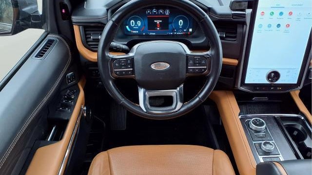 2023 Ford Expedition MAX Platinum
