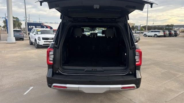 2024 Ford Expedition MAX Platinum