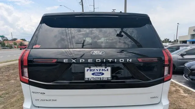 2025 Ford Expedition MAX Platinum