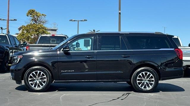 2025 Ford Expedition MAX Platinum