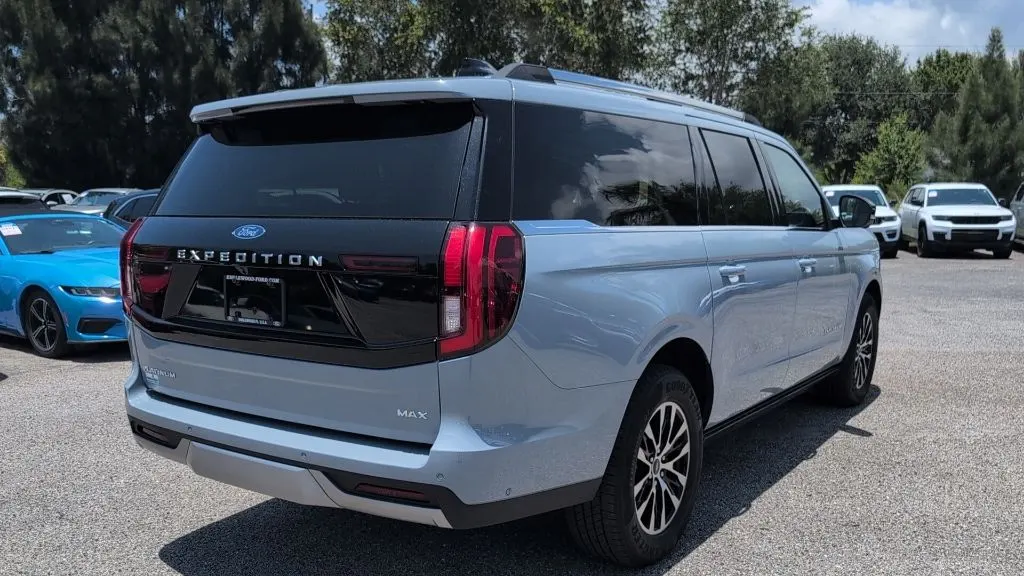 2025 Ford Expedition MAX Platinum