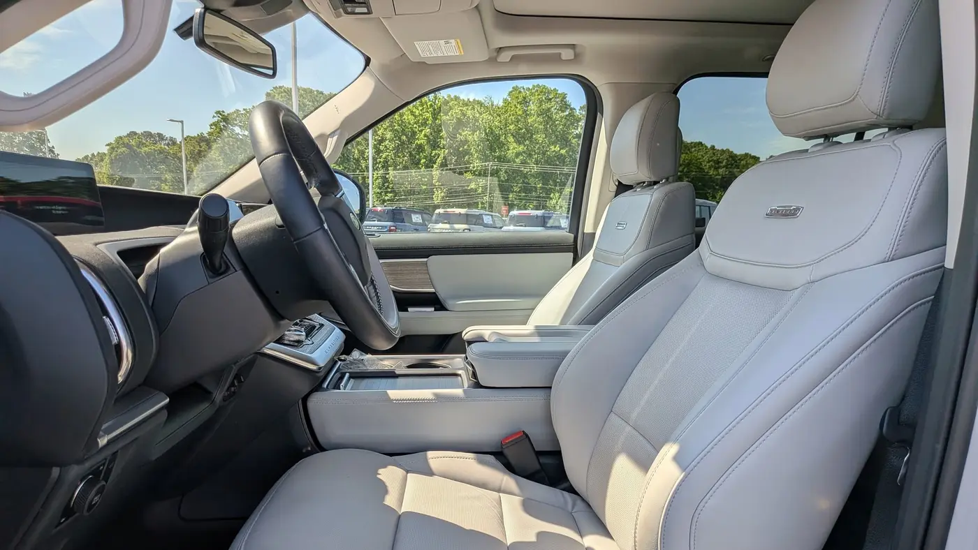 2025 Ford Expedition MAX Platinum