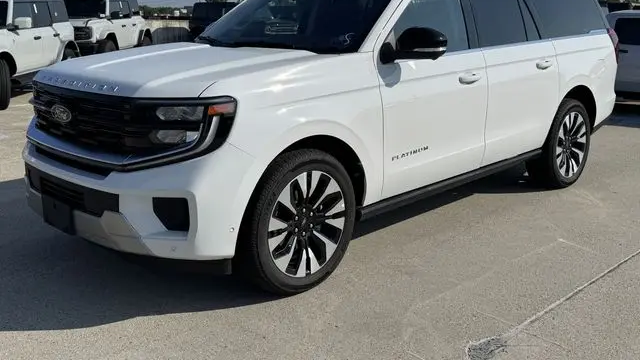 2025 Ford Expedition MAX Platinum
