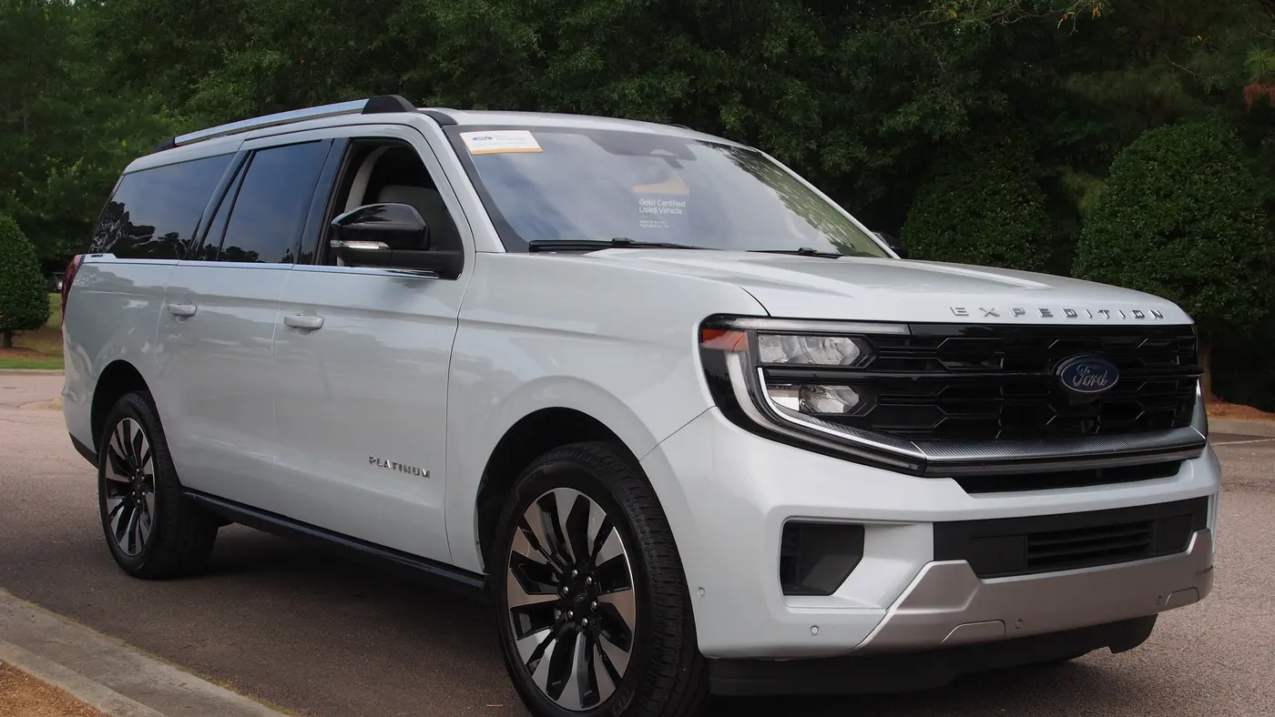Preowned 2025 Ford Expedition MAX Platinum for Sale
