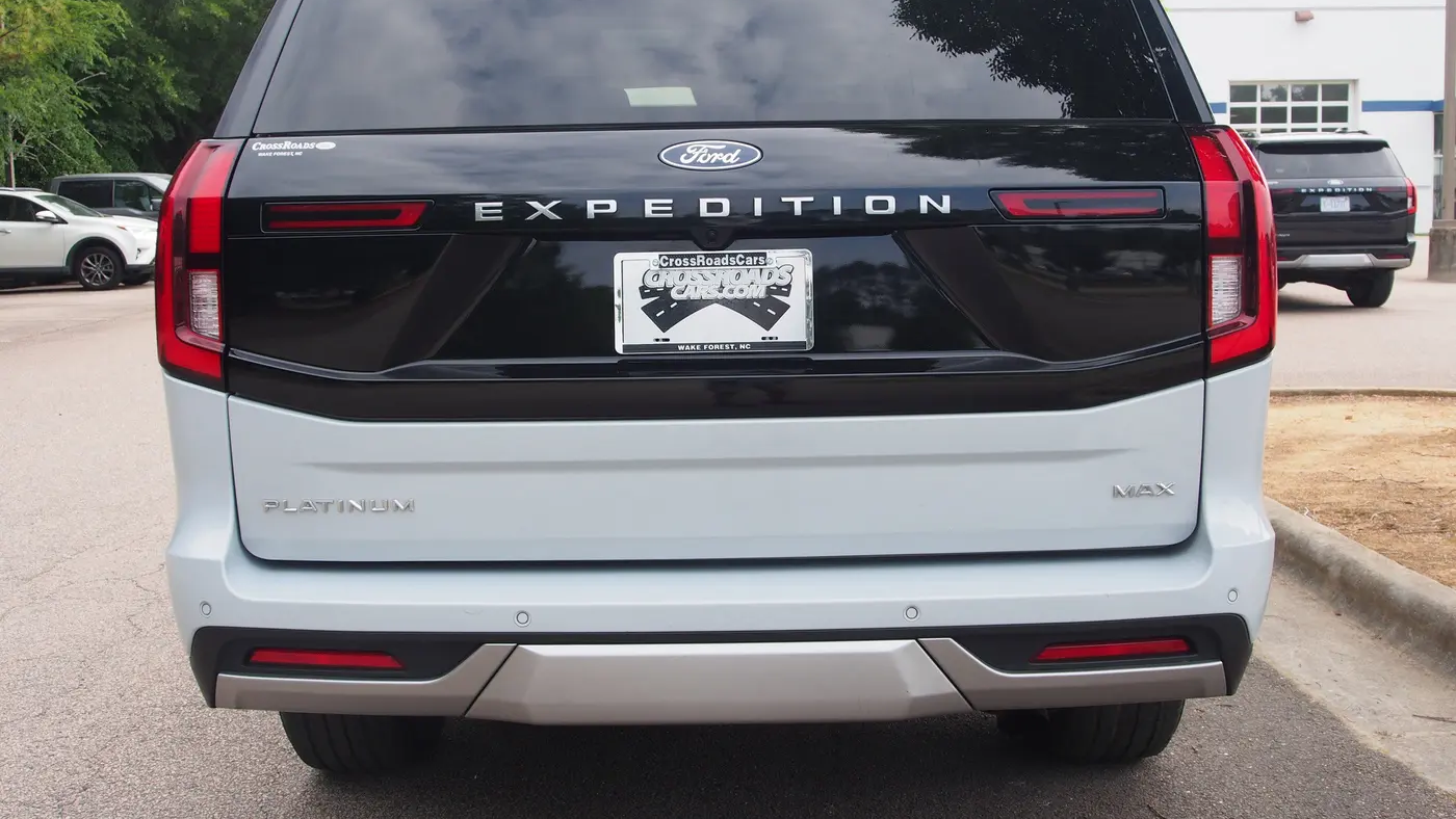 2025 Ford Expedition MAX Platinum